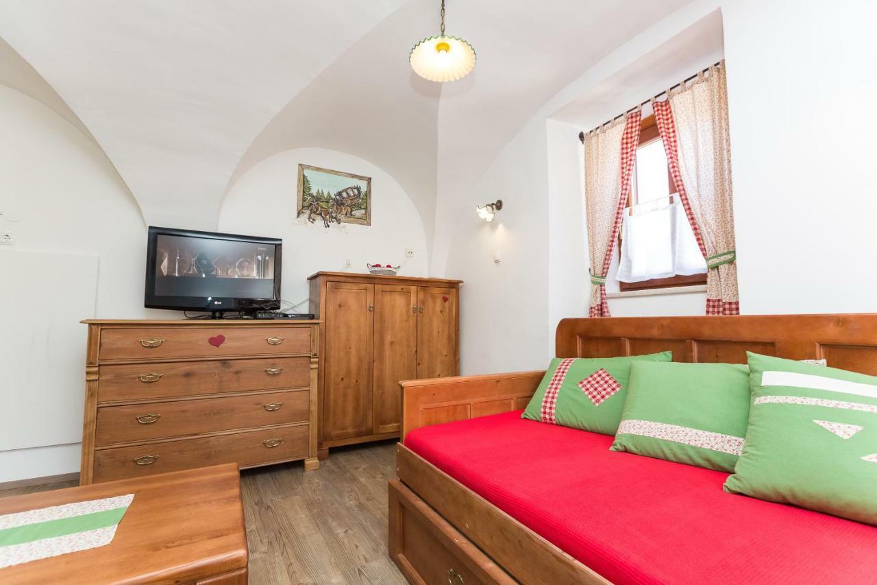 Apartments Petacova Hisa Kranjska Gora Exterior foto